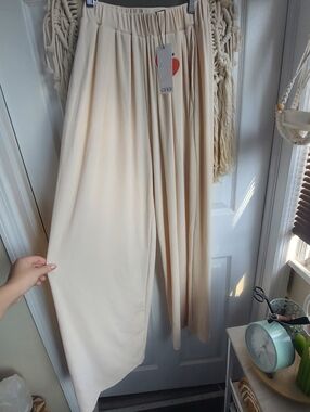 Cider Cream Wide Leg Pants - NWT